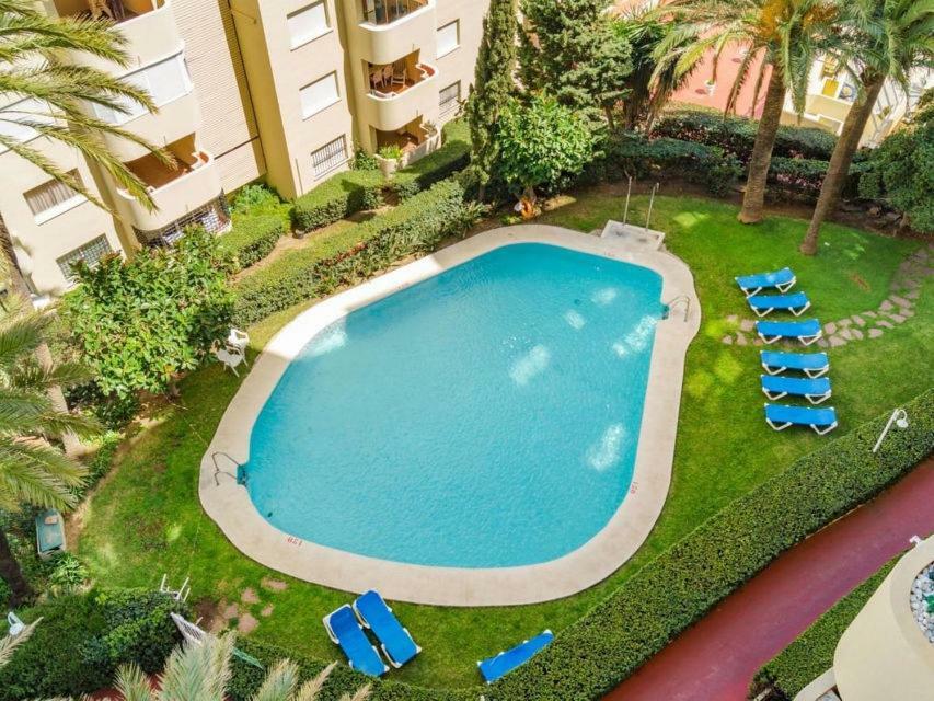 Urbanizacion Puerto Paraiso Estepona Eksteriør billede