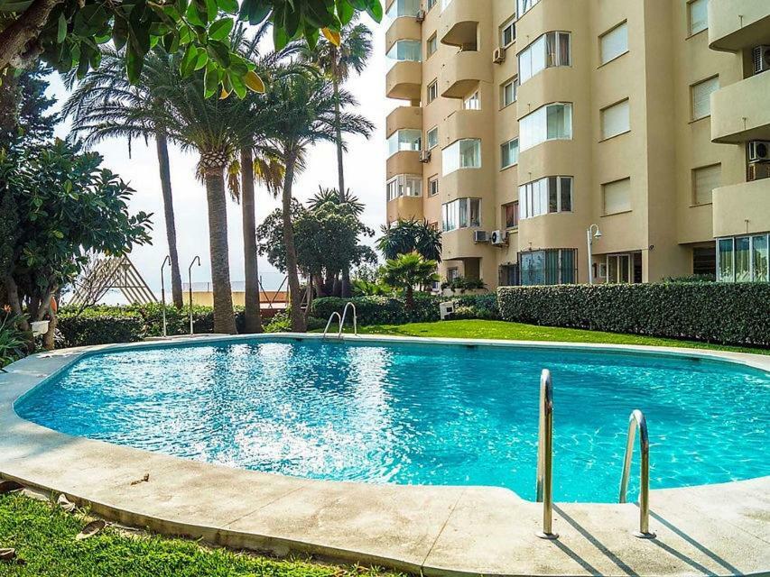 Urbanizacion Puerto Paraiso Estepona Eksteriør billede