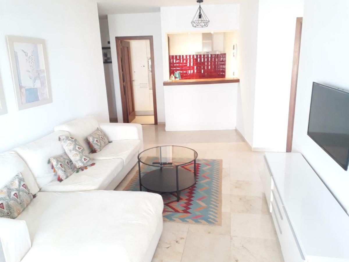 Urbanizacion Puerto Paraiso Estepona Eksteriør billede