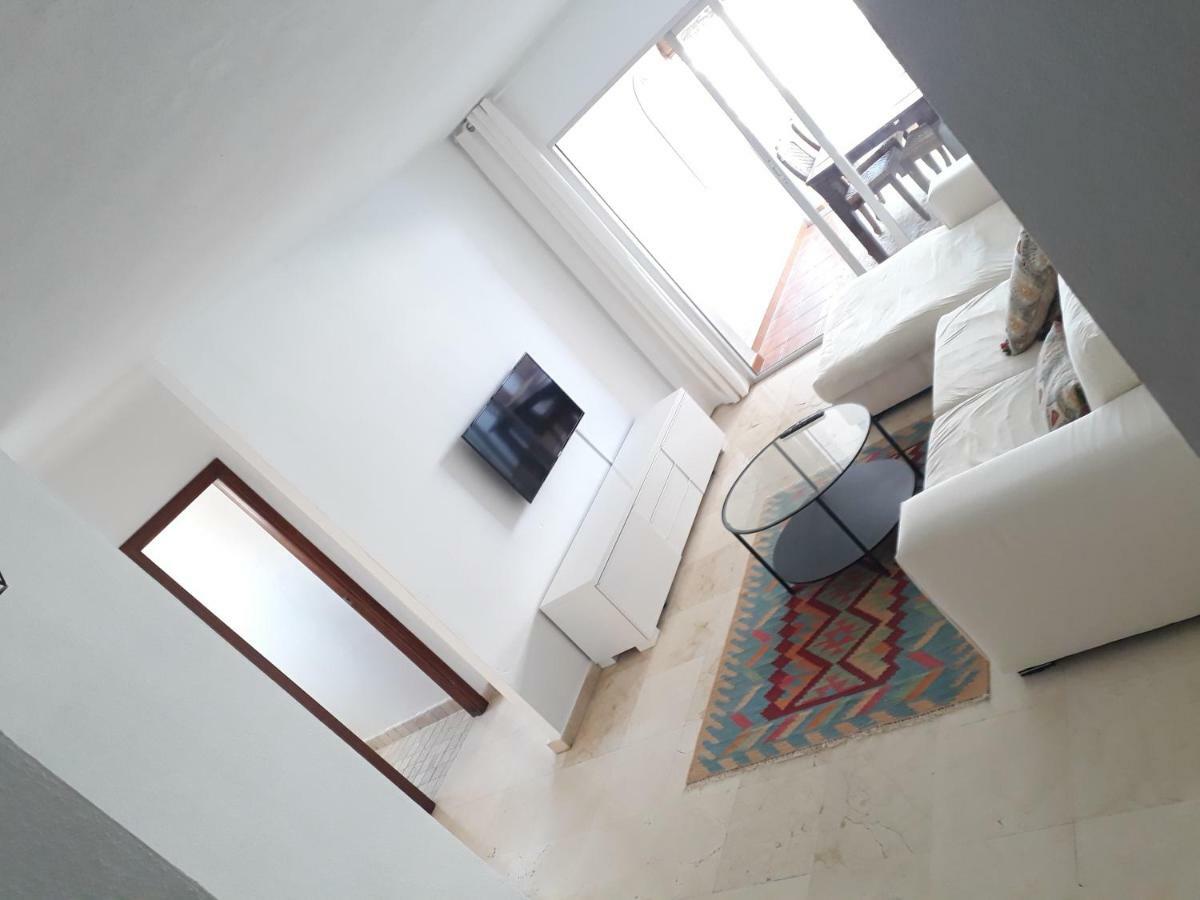 Urbanizacion Puerto Paraiso Estepona Eksteriør billede
