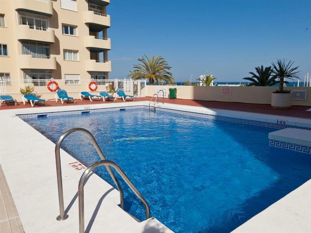 Urbanizacion Puerto Paraiso Estepona Eksteriør billede